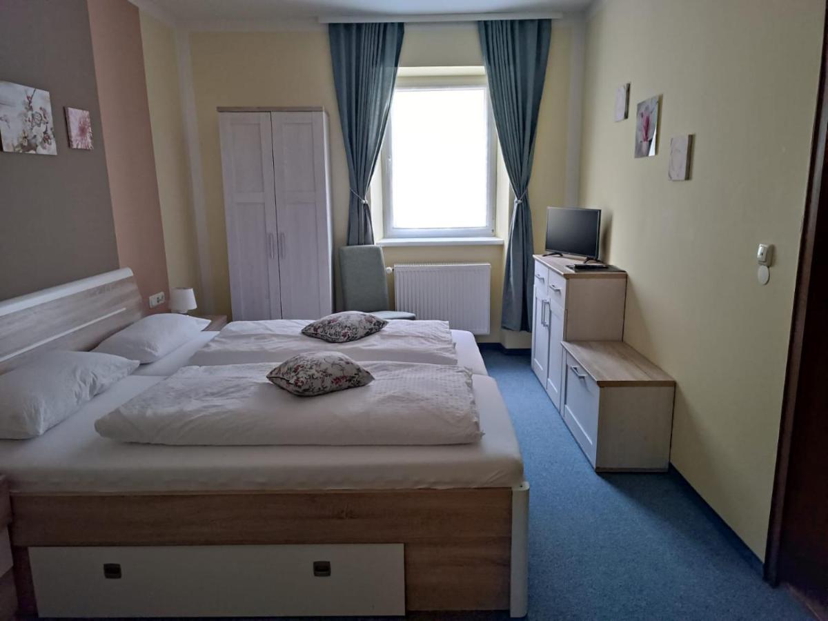 Garni Hotel Post Weißenstadt Eksteriør bilde