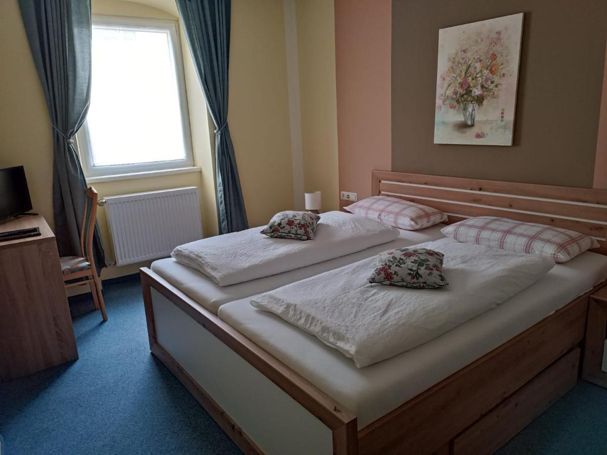 Garni Hotel Post Weißenstadt Eksteriør bilde